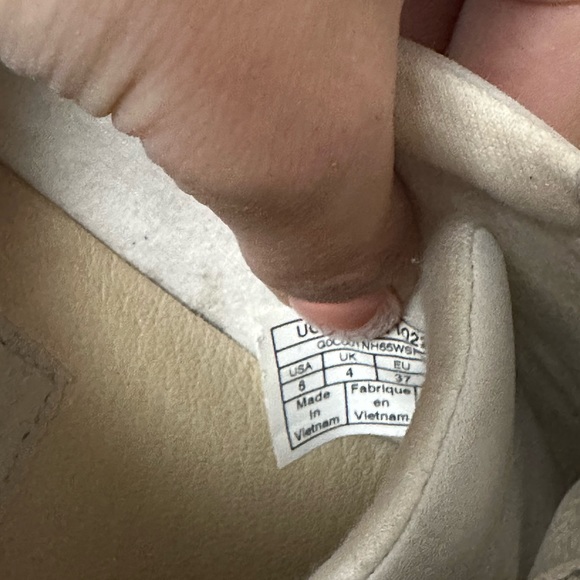 Ugg sneakers - Picture 3 of 3